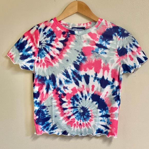 Tie Dye Swirl Ruffle Edge Short Crop top - Picture 3 of 5